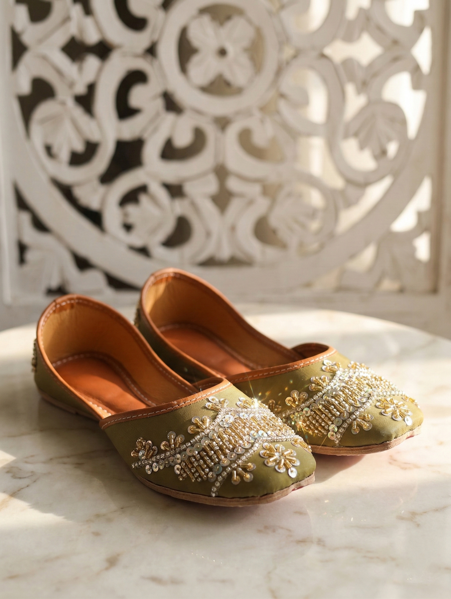 DILL-E-NASHEEN (olive green)