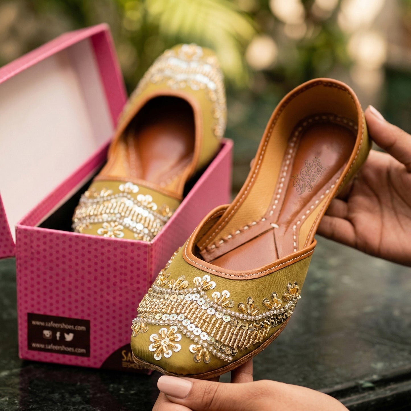 DILL-E-NASHEEN (olive green)